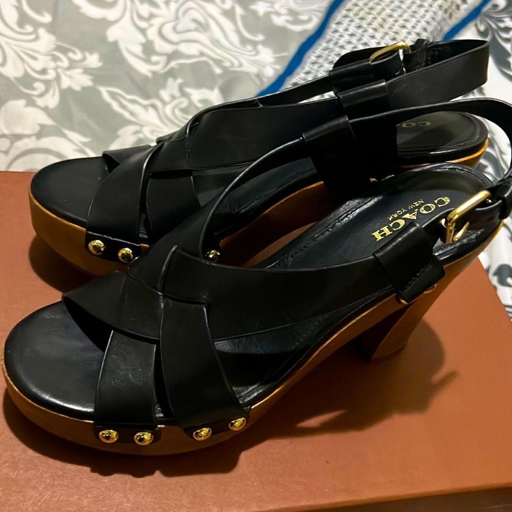 Coach Adessa Semi Matte calf Sandal in black size 7.5